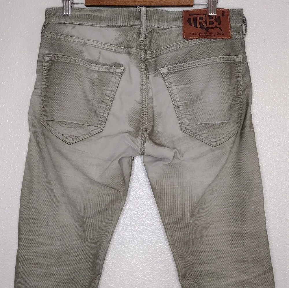 True Religion TRBJ Men's Distressed Pants